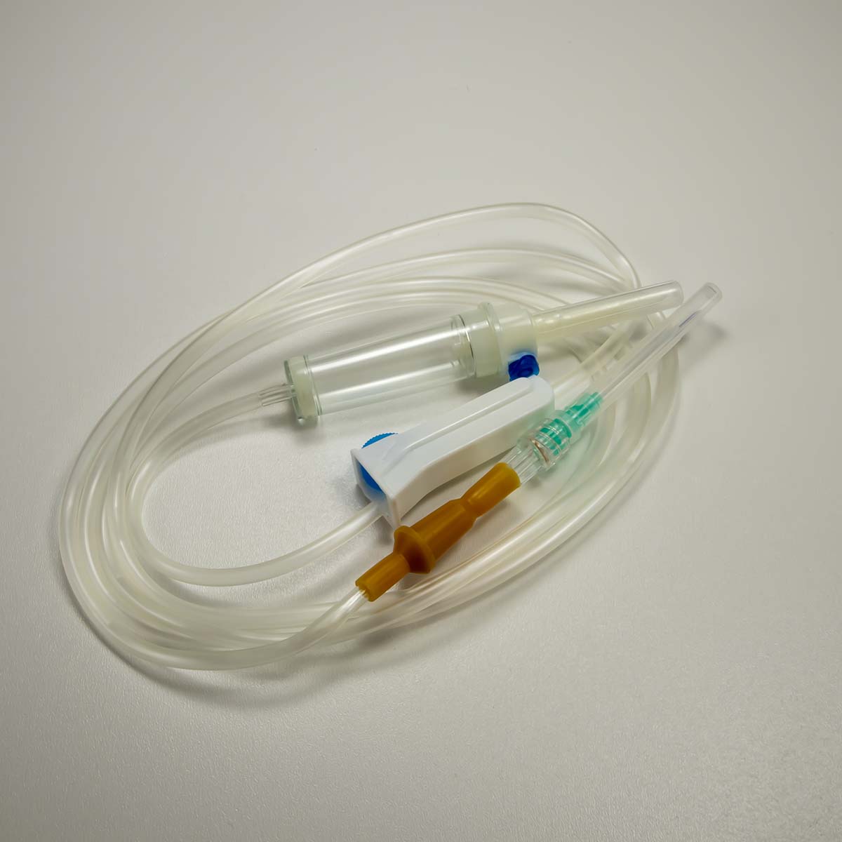 Trusa perfuzie cu ac plastic si Luer-Lock