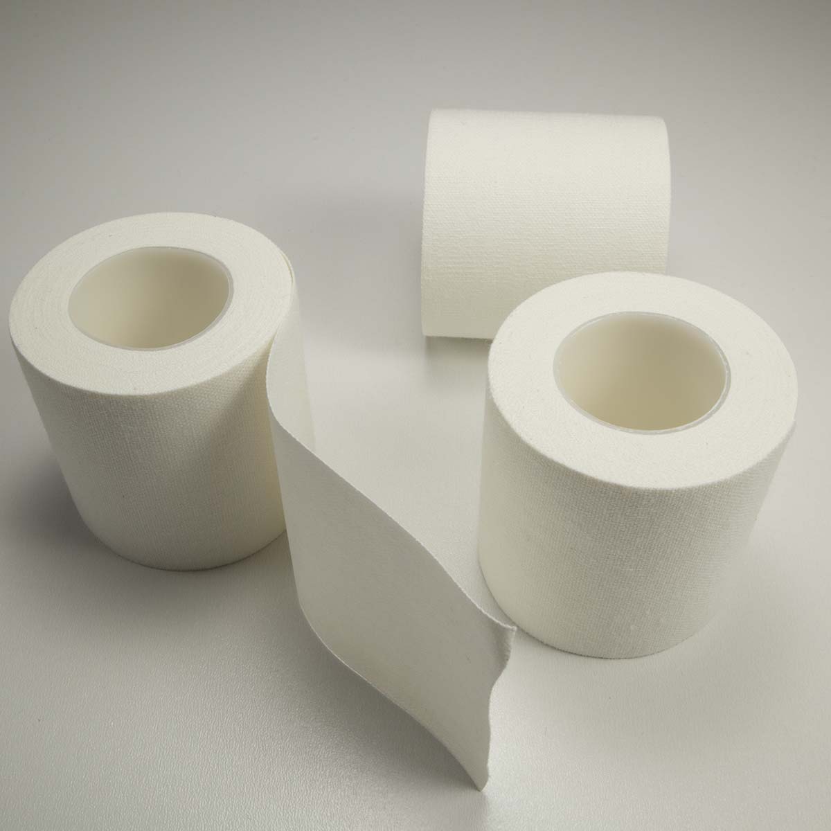 Leucoplast pe suport textil 5cm x 5m